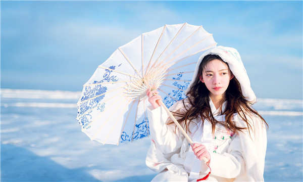 余干试管代怀生子多少钱一个？助孕之路的费用分析与方案选择